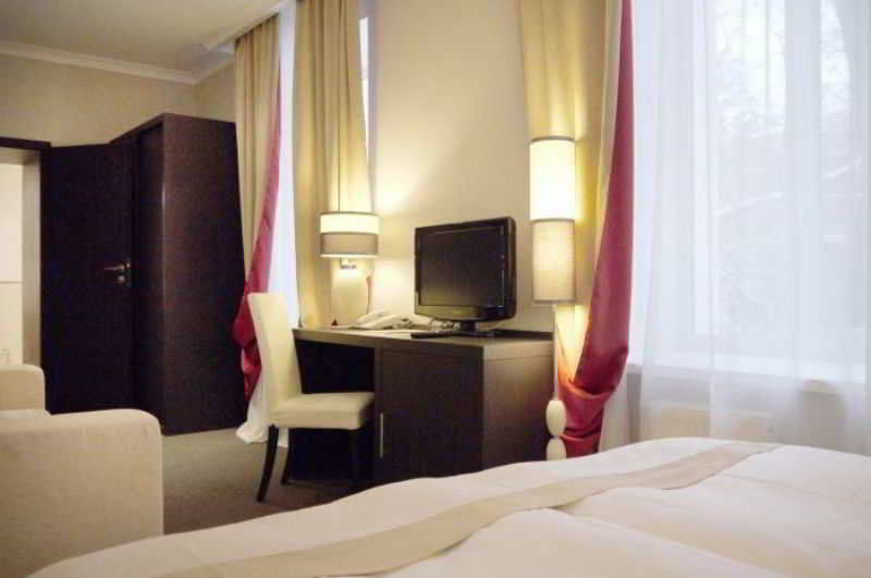 Optima Collection Kharkiv Hotel Δωμάτιο φωτογραφία