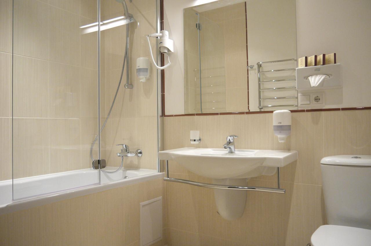 Optima Collection Kharkiv Hotel Δωμάτιο φωτογραφία